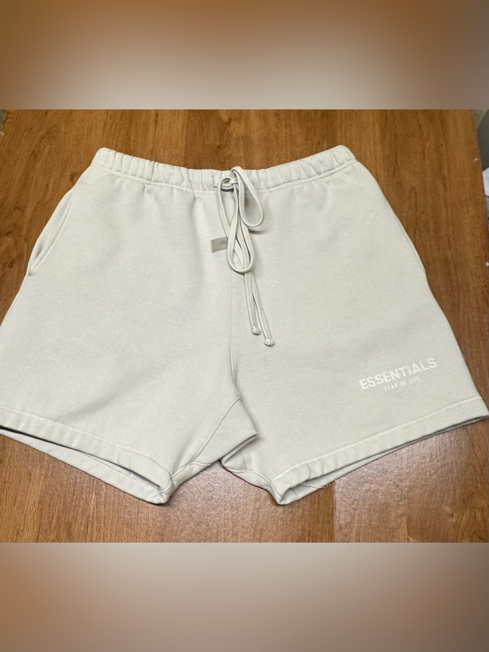 Essentials Cream Logo Sweat Shorts size M